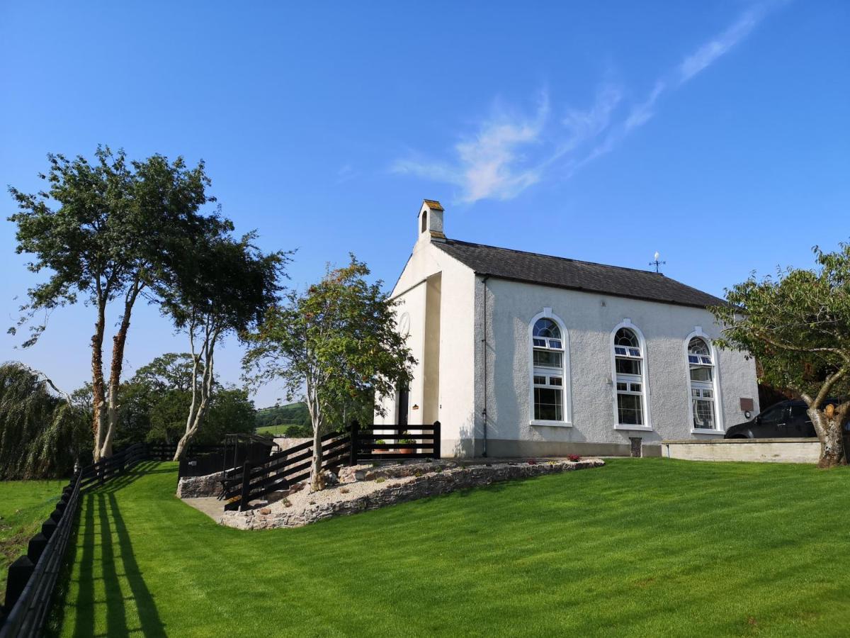 Mullarts Church -The Glendun Apartment Knocknacarry Buitenkant foto